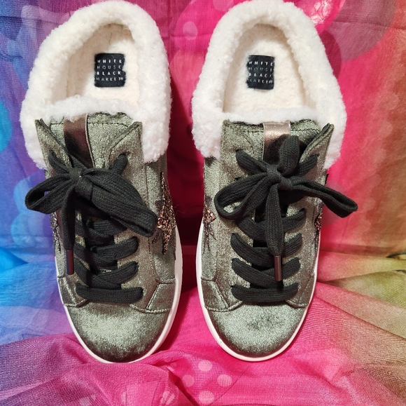 Women's Payton Olive green Velvet Sneakers with fur slip on - Picture 4 of 6